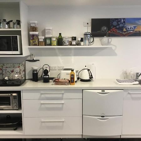 Sunny Glen Cottage Waikanae Exteriör bild