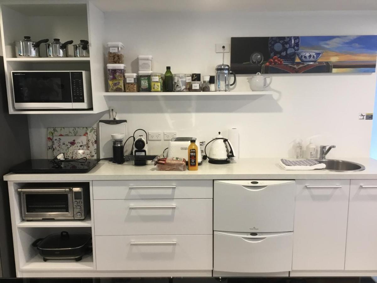 Sunny Glen Cottage Waikanae Exteriör bild